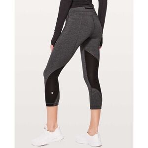 Lululemon Inspire Crop II Luxtreme Legging 4 Heathered Black Mesh Running Pocket